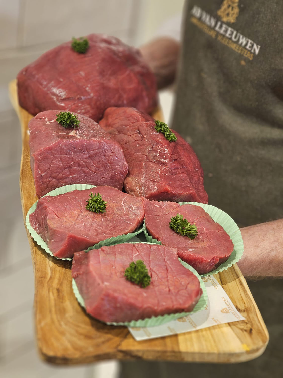 Sappige biefstuk met kruidenboter